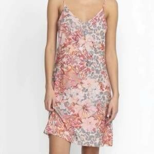 NWT Johnny Was Feline Blush Sleep Dress Small